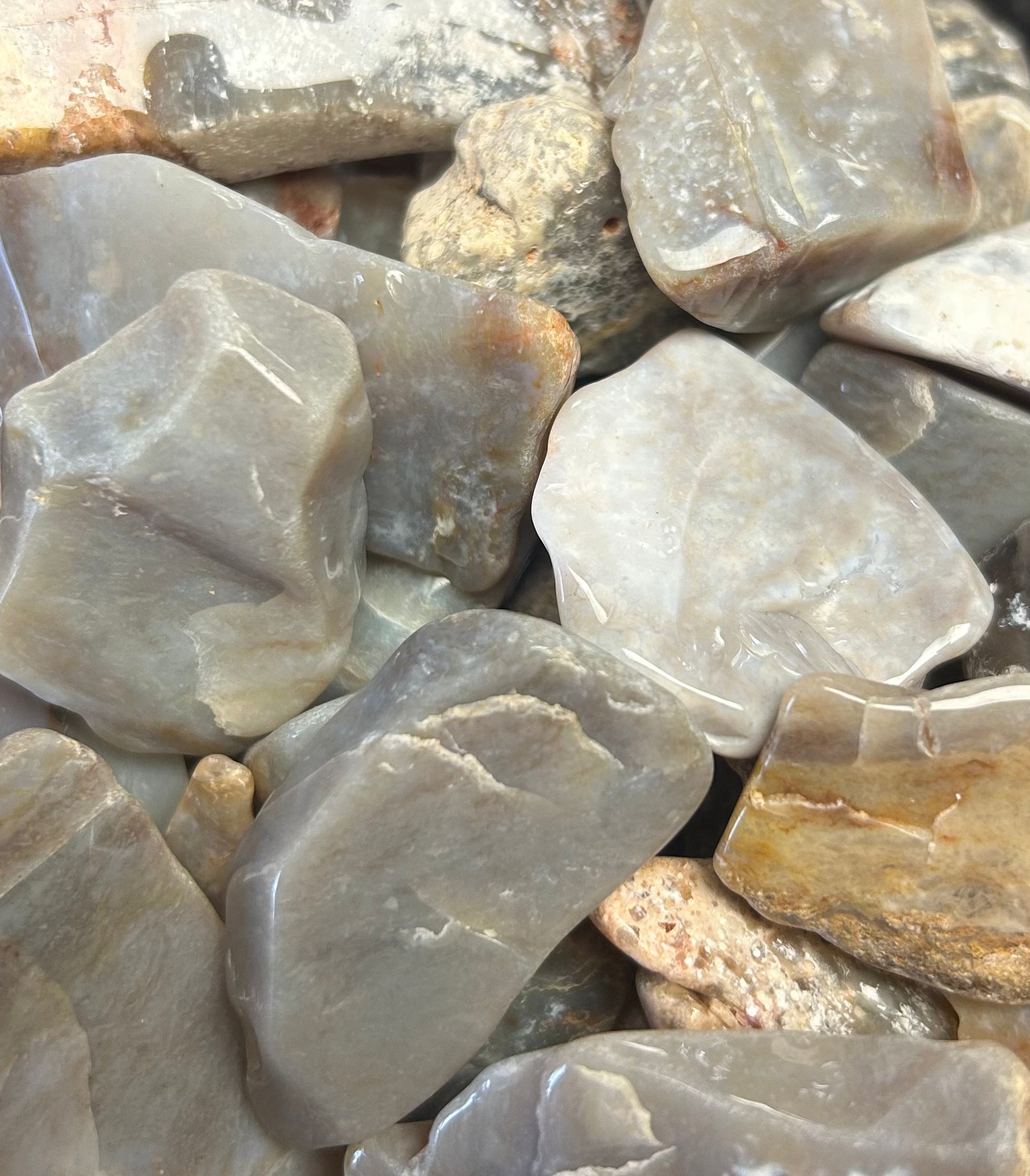 Colorado Chalcedony Tumbles BLT